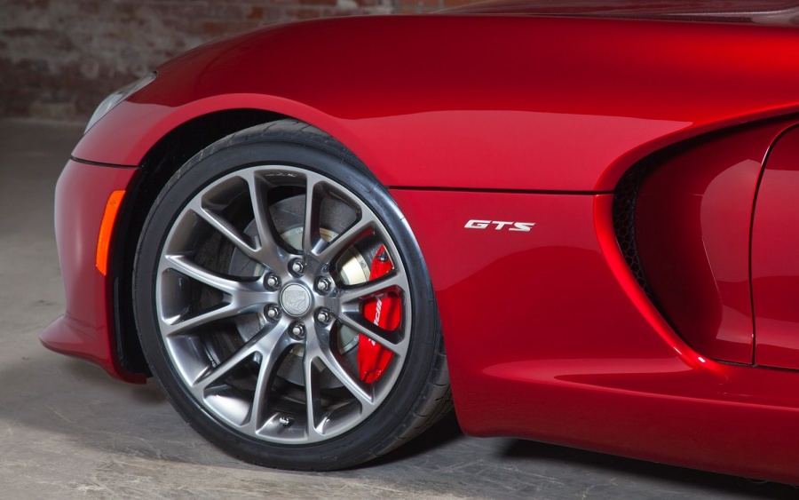 Name:  2013 SRT Viper (25).jpg
Views: 360
Size:  129.1 KB