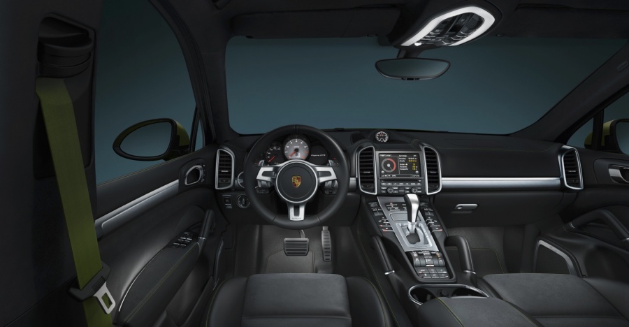 Name:  porsche-cayenne-gts019.jpg
Views: 444
Size:  93.4 KB