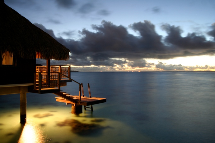 Name:  moorea_night1_small.jpg
Views: 188
Size:  112.1 KB