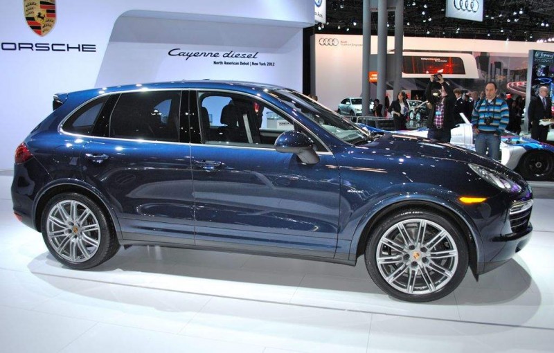 Name:  2013-Porsche-Cayenne-Diesel-Auto-News-and-Info-Front-Side-View.jpg
Views: 817
Size:  112.4 KB