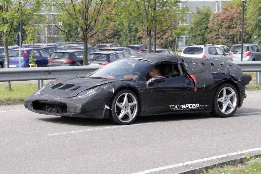 Name:  Ferrari Enzo mule 002.jpg
Views: 10470
Size:  239.6 KB