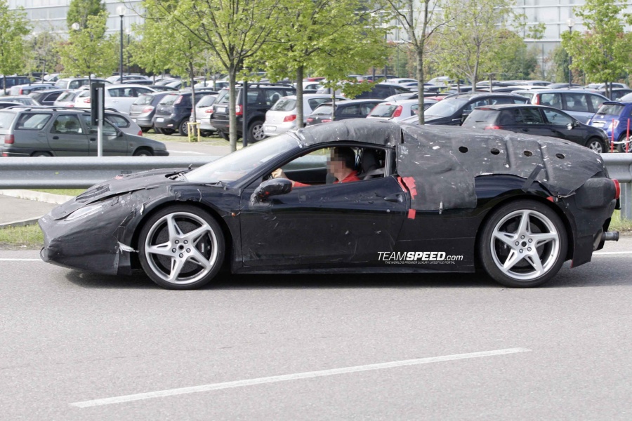 Name:  Ferrari Enzo mule 003.jpg
Views: 3753
Size:  231.4 KB