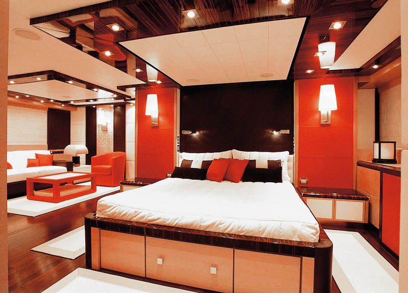 Name:  23. Master Stateroom.JPG
Views: 860
Size:  93.9 KB