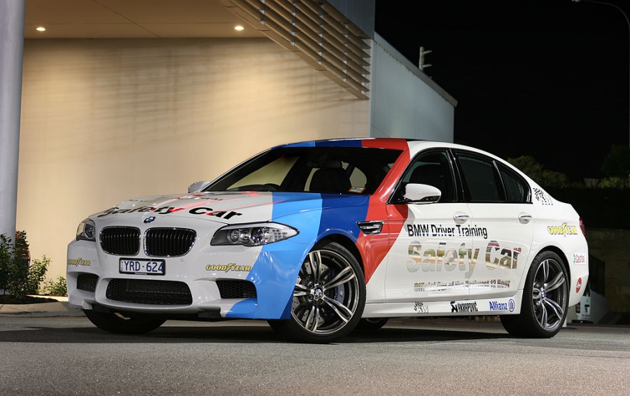 Name:  M5-Safety-Car-16.jpg
Views: 3278
Size:  174.6 KB