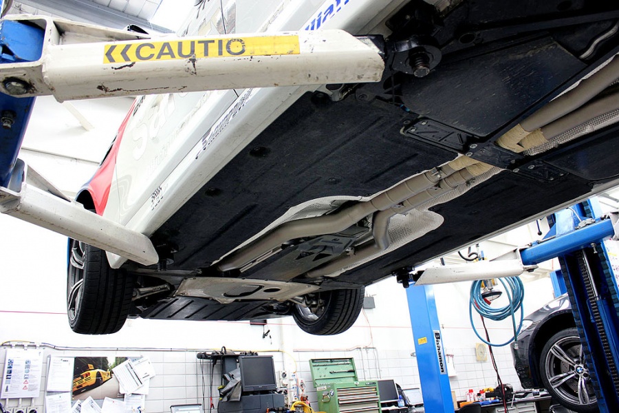 Name:  M5-Safety-Car-Build-3.jpg
Views: 2608
Size:  233.3 KB