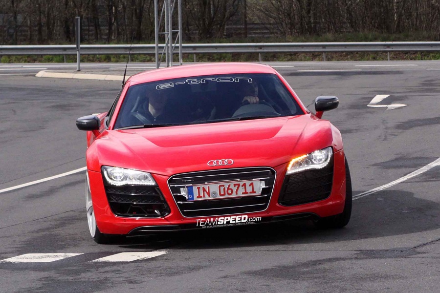 Name:  r8 etron set 2 1 copy.jpg
Views: 1152
Size:  201.3 KB