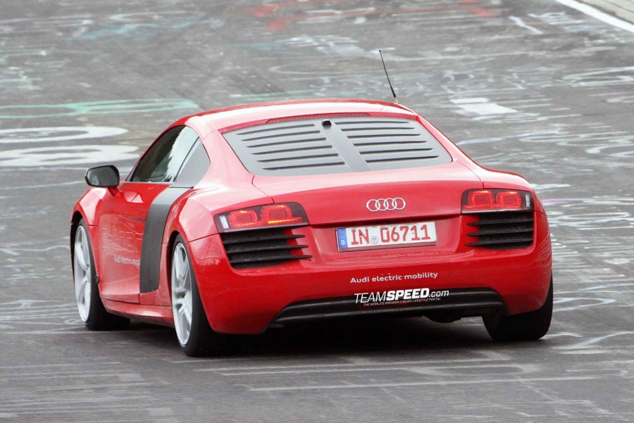 Name:  r8 etron 8 copy.jpg
Views: 1141
Size:  182.7 KB