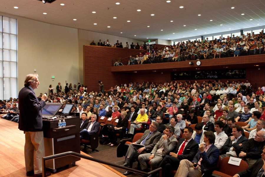 Name:  67562fer-0353-Ferrari-120424.jpg
Views: 1203
Size:  259.0 KB