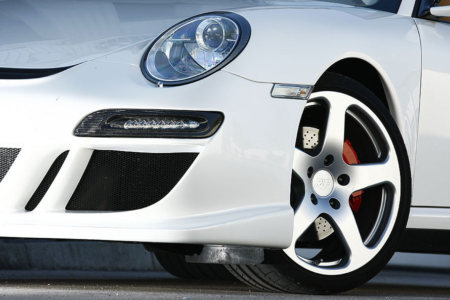 Name:  RUF-Roadster-3-8-13-fotoshowImage-f01ac70f-418316.jpg
Views: 1521
Size:  88.9 KB