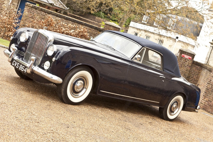 Name:  553400_67586salonp_MG_7875.jpg
Views: 961
Size:  318.8 KB