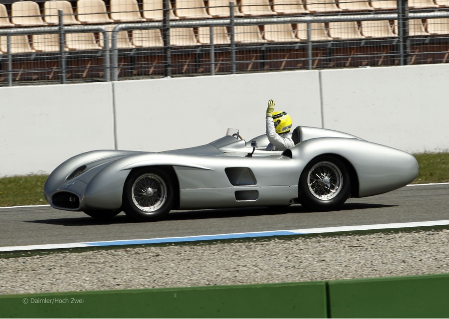 Name:  merc-rosb-w196-hockdtm-2012-5.jpg
Views: 835
Size:  184.5 KB