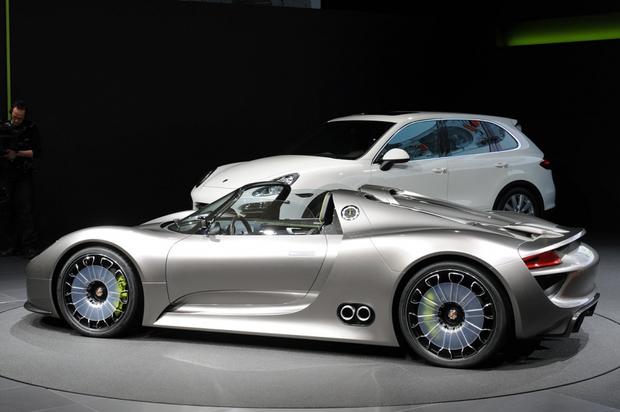 Name:  04porsche918spyderlive.jpg
Views: 12063
Size:  132.8 KB