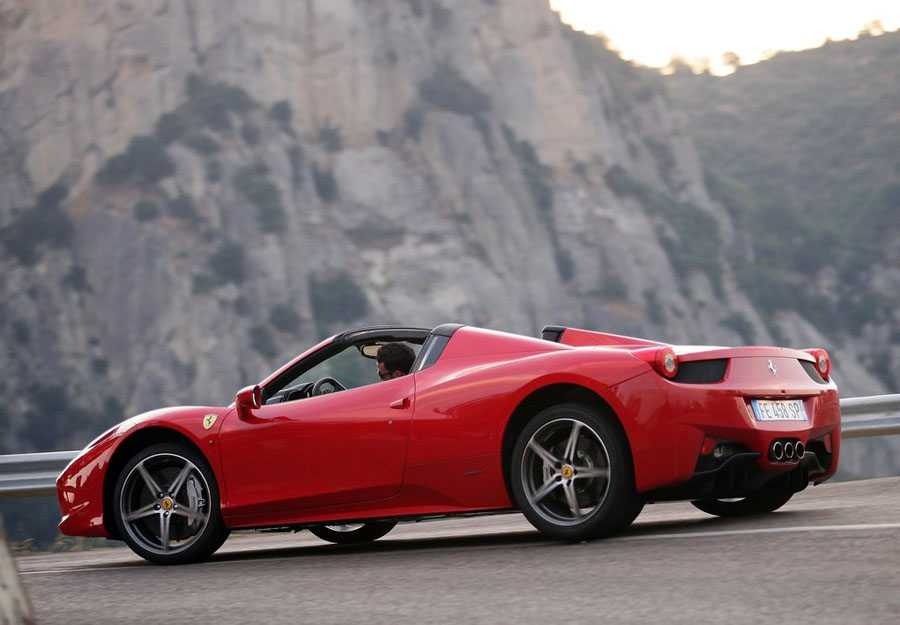 Name:  Ferrari-458_Spider_2013_1024x768_wallpaper_4e.jpg
Views: 1333
Size:  101.0 KB