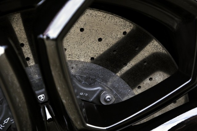 Name:  lamborghini__aventador_lp_700-4__2012__058.jpg
Views: 1665
Size:  60.0 KB