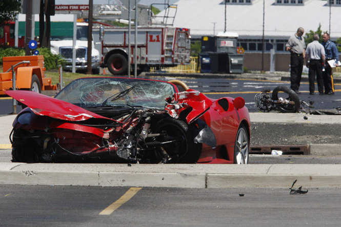 Name:  NJ_ferrari_crash01.jpg
Views: 2767
Size:  89.1 KB