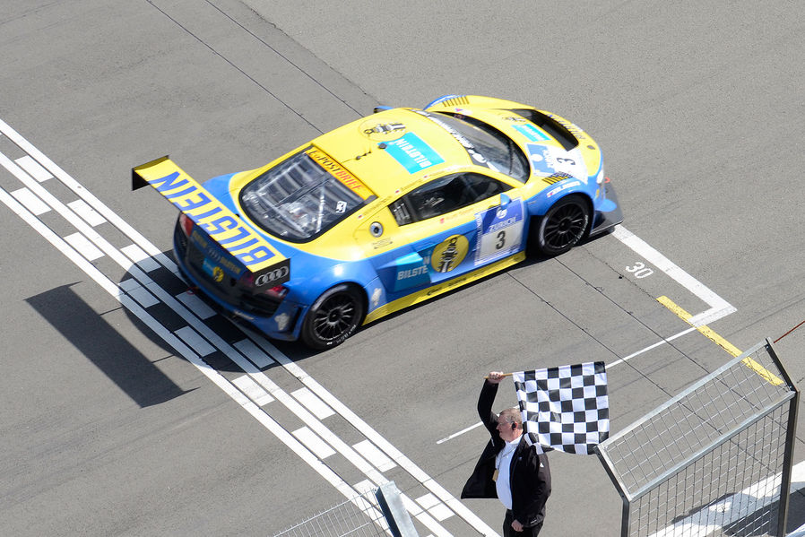 Name:  24h-Rennen-Nuerburgring-2012-13-fotoshowImage-86d2f8f7-596707.jpg
Views: 763
Size:  132.8 KB
