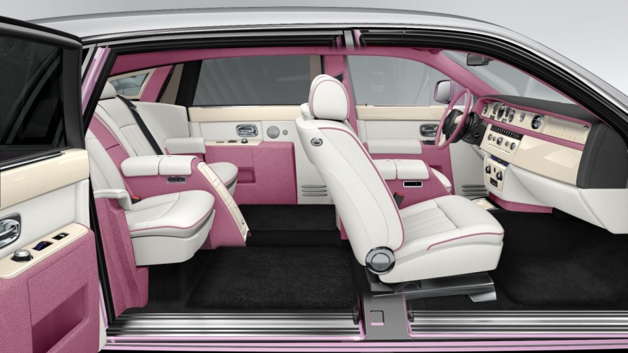 Name:  RR_Phantom Extended Wheelbase LHD_interior_1.jpg
Views: 948
Size:  147.7 KB