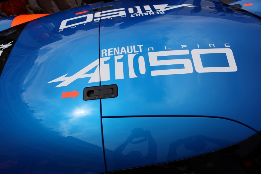 Name:  renault_alpine_a110-50_concept_car_monaco_25_maggio_2012_27.jpg
Views: 170
Size:  119.7 KB