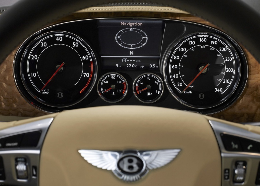 Name:  Bentley-Continental_GTC_2012_1600x1200_NewCarSE.com_1f.jpg
Views: 1170
Size:  165.8 KB