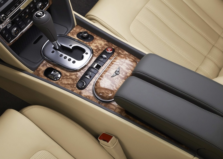 Name:  Bentley-Continental_GTC_2012_1600x1200_NewCarSE.com_23.jpg
Views: 1136
Size:  187.5 KB