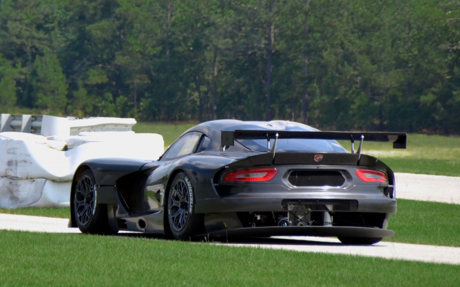 Name:  2013-SRT-Viper-GTS-R-Rear.jpg
Views: 1808
Size:  164.7 KB