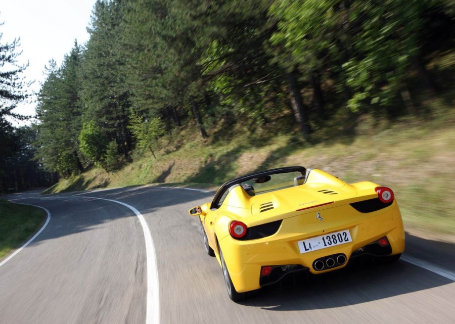 Name:  Ferrari-458_Spider_2013_1024x768_wallpaper_73.jpg
Views: 1311
Size:  200.9 KB