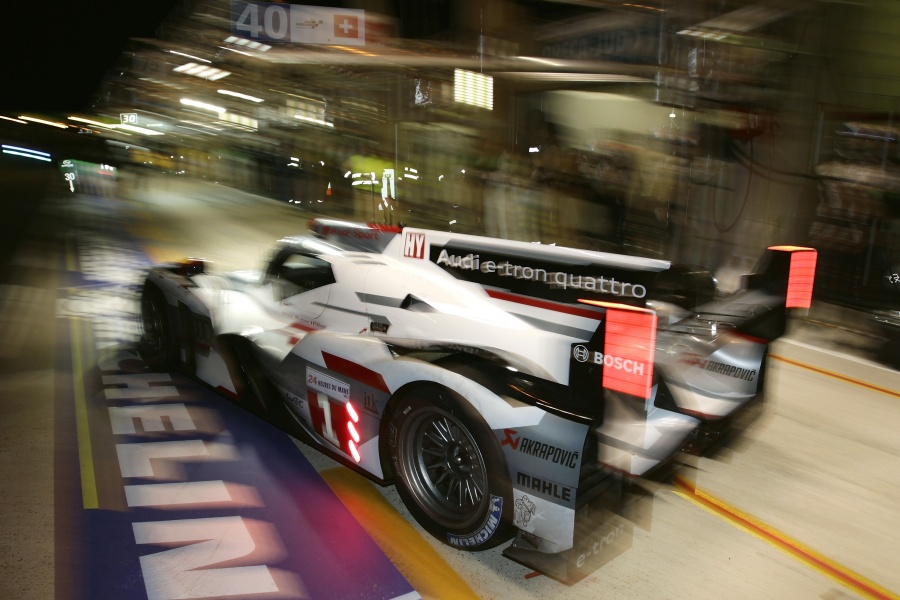 Name:  With_e-tron_quattro_to_first_hybrid_pole_position_at_Le_Mans_Audi_33330.jpg
Views: 561
Size:  168.2 KB