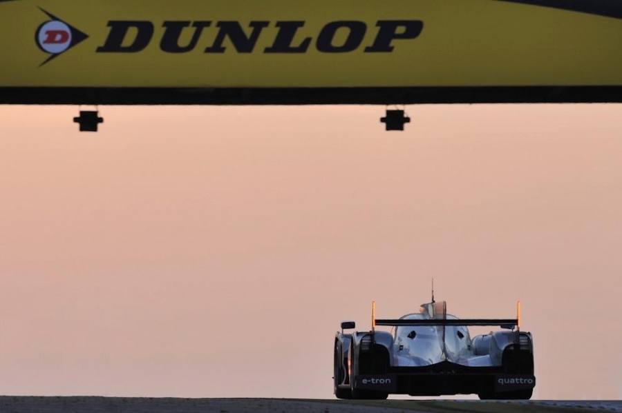 Name:  Audi E-Tron Quattro (7).jpg
Views: 509
Size:  73.0 KB