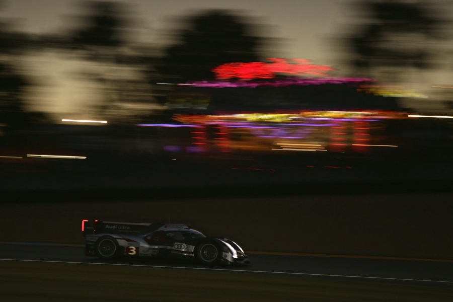 Name:  Audi-Le-Mans-24h-85[5].jpg
Views: 188
Size:  96.6 KB