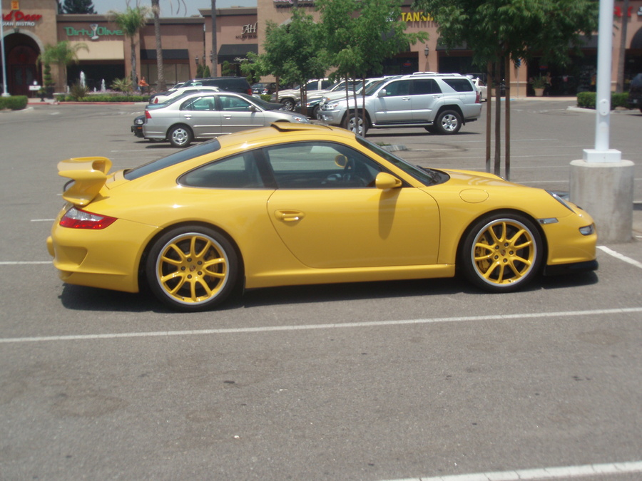 Name:  GT3 Yellow 1.jpg
Views: 335
Size:  219.6 KB