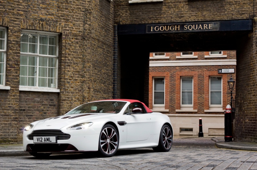 Name:  astonmartinv12vantageroadster03.jpg
Views: 818
Size:  251.5 KB