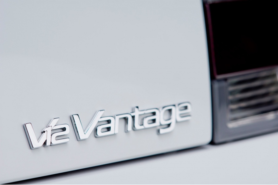 Name:  astonmartinv12vantageroadster14.jpg
Views: 789
Size:  67.9 KB