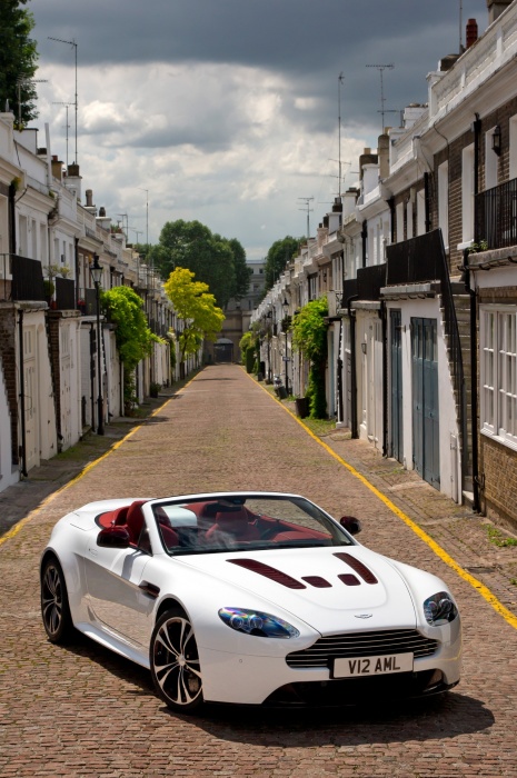 Name:  astonmartinv12vantageroadster20.jpg
Views: 760
Size:  152.7 KB