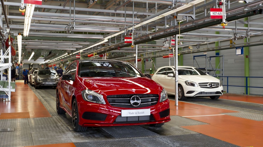 Name:  mercedes-benz-a-class-enters-production-001.jpg
Views: 1090
Size:  223.9 KB
