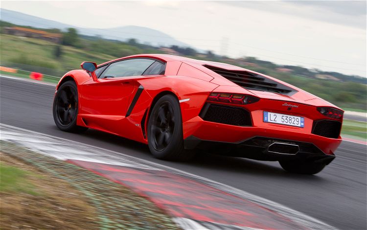 Name:  lamborghini-aventador-rear-left-side-view-motion.jpg
Views: 2665
Size:  58.1 KB