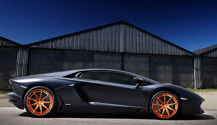 Name:  aventador_dmc_gold_wheels.jpg
Views: 1937
Size:  80.2 KB