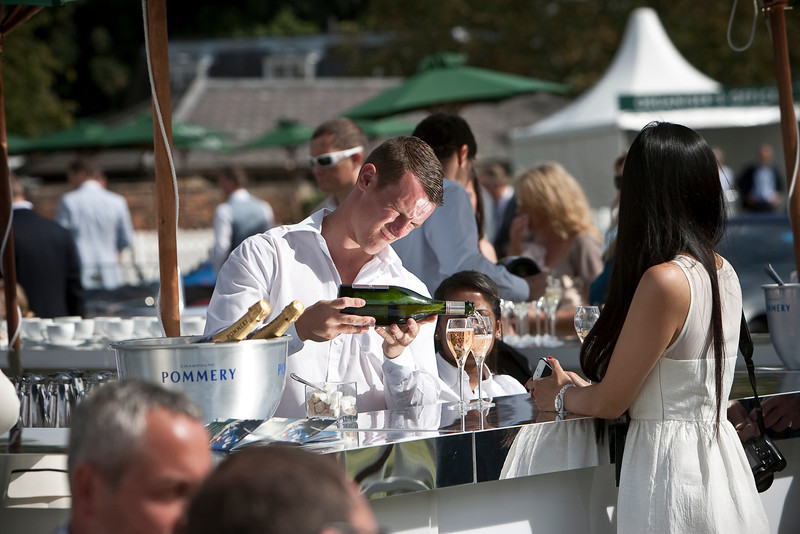Name:  SalonPriveDay2128-L.jpg
Views: 1429
Size:  125.1 KB