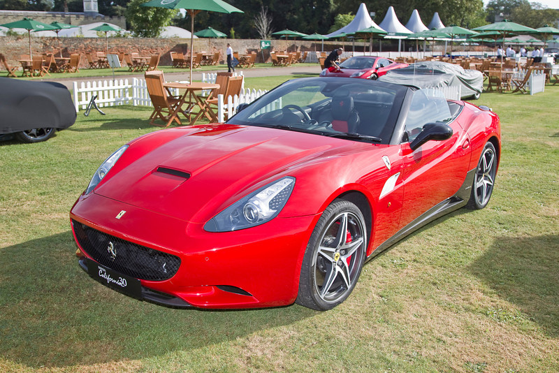 Name:  SalonPriveDay2017-L.jpg
Views: 1047
Size:  217.6 KB