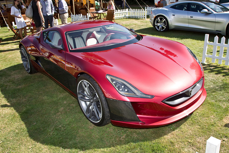 Name:  SalonPriveDay1096-L.jpg
Views: 1307
Size:  220.5 KB