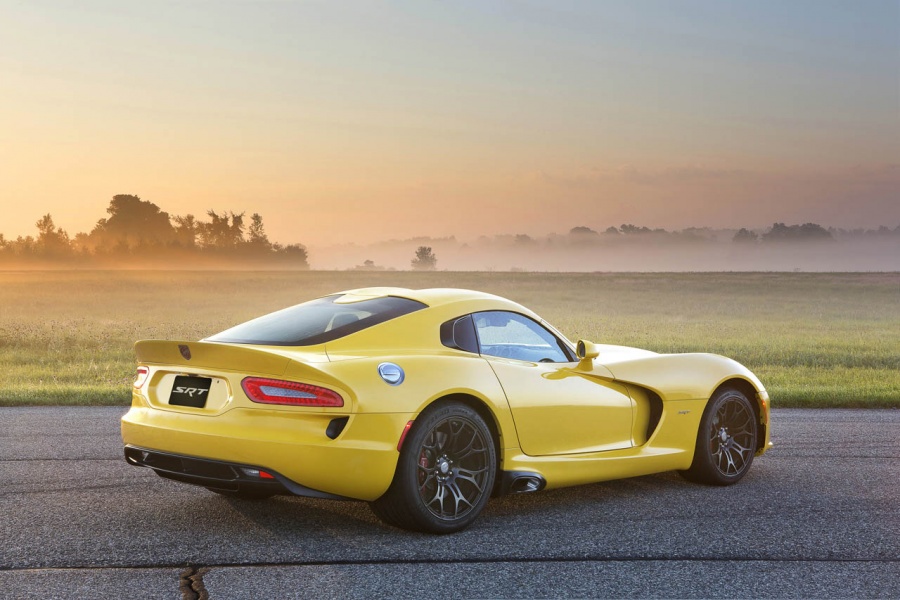 Name:  2012-srt-viper-06-1347317945.jpg
Views: 1136
Size:  164.7 KB