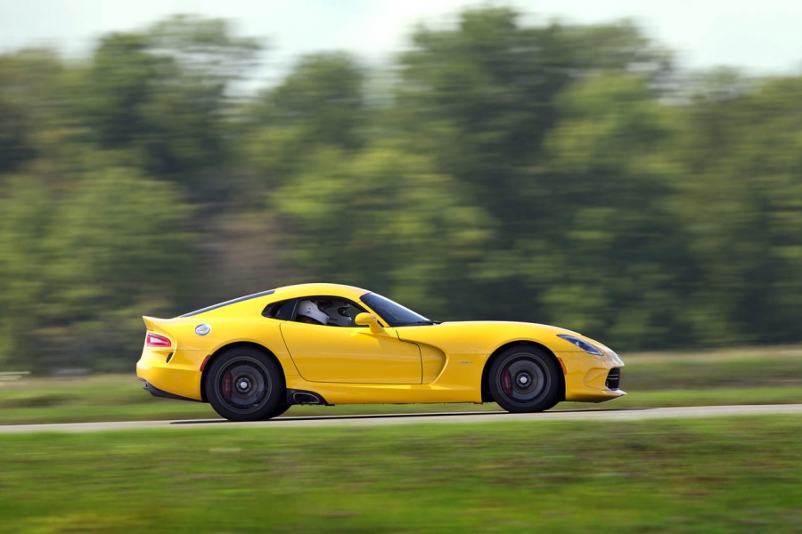 Name:  2012-srt-viper-11.jpg
Views: 1102
Size:  121.4 KB