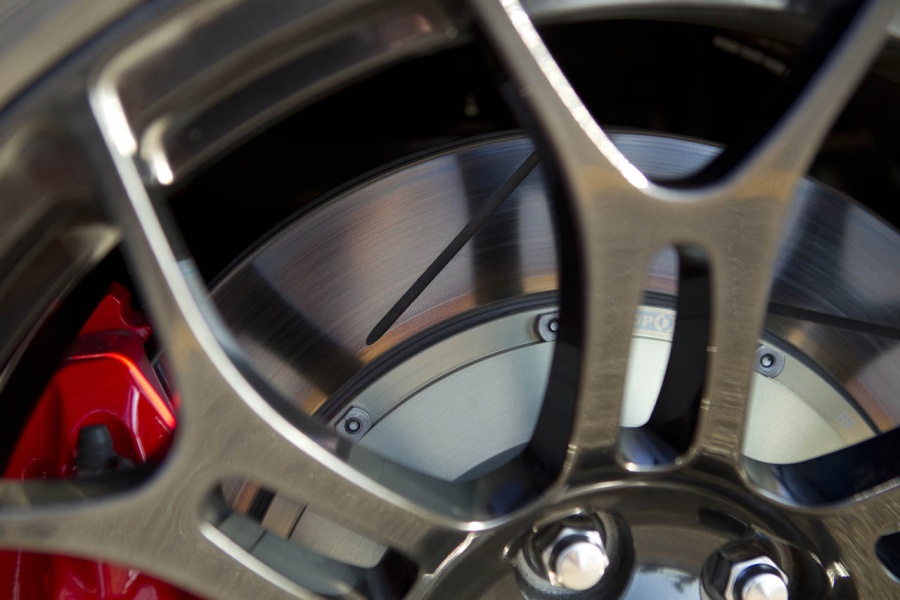 Name:  2012-srt-viper-27.jpg
Views: 1137
Size:  128.3 KB