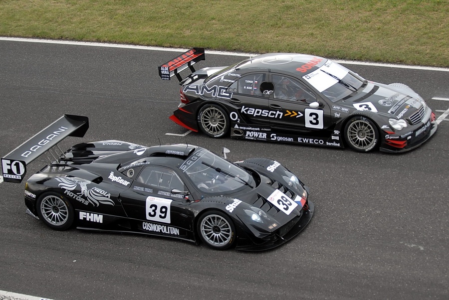 Name:  Pagani Zonda GR vs. Mercedes CLK AMG DTM.jpg
Views: 1889
Size:  274.3 KB