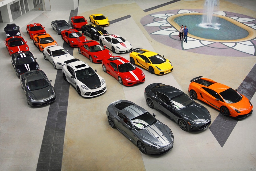 Name:  Supercars Versus.jpg
Views: 1091
Size:  210.1 KB