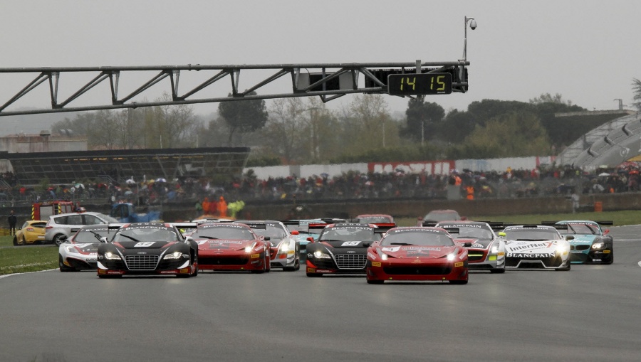 Name:  2012_FIAGT1-Nogaro_01.jpg
Views: 954
Size:  144.9 KB