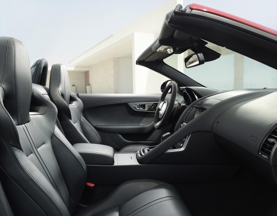 Name:  F-TYPE_HOUSE_V8_7.jpg
Views: 1490
Size:  152.5 KB