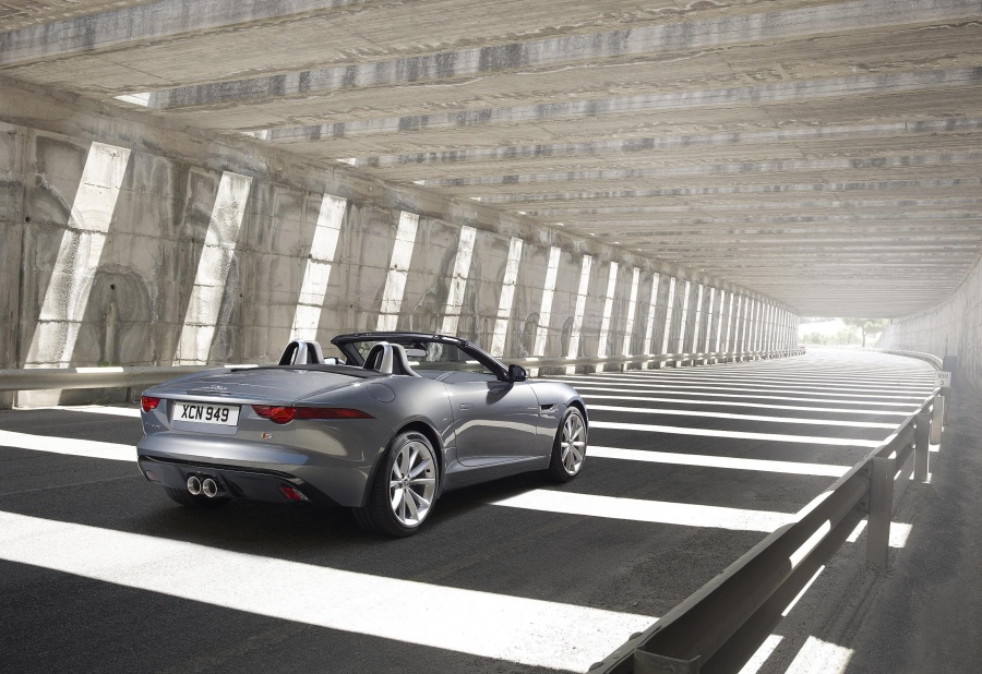Name:  F-TYPE_LOCATION_V6_3.jpg
Views: 1486
Size:  231.9 KB