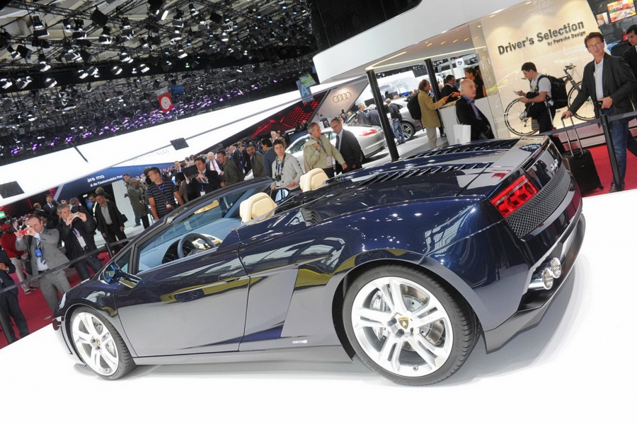 Name:  Lamborghini-Gallardo-FL-22[2].jpg
Views: 611
Size:  235.8 KB