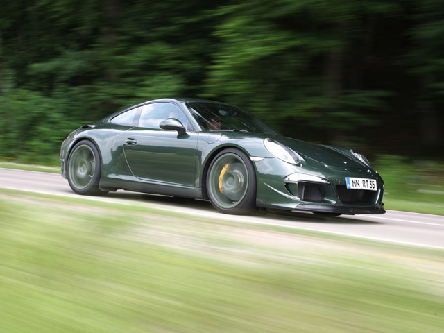 Name:  Ruf-RT-35th-Anniversary-09.jpg
Views: 7037
Size:  102.0 KB