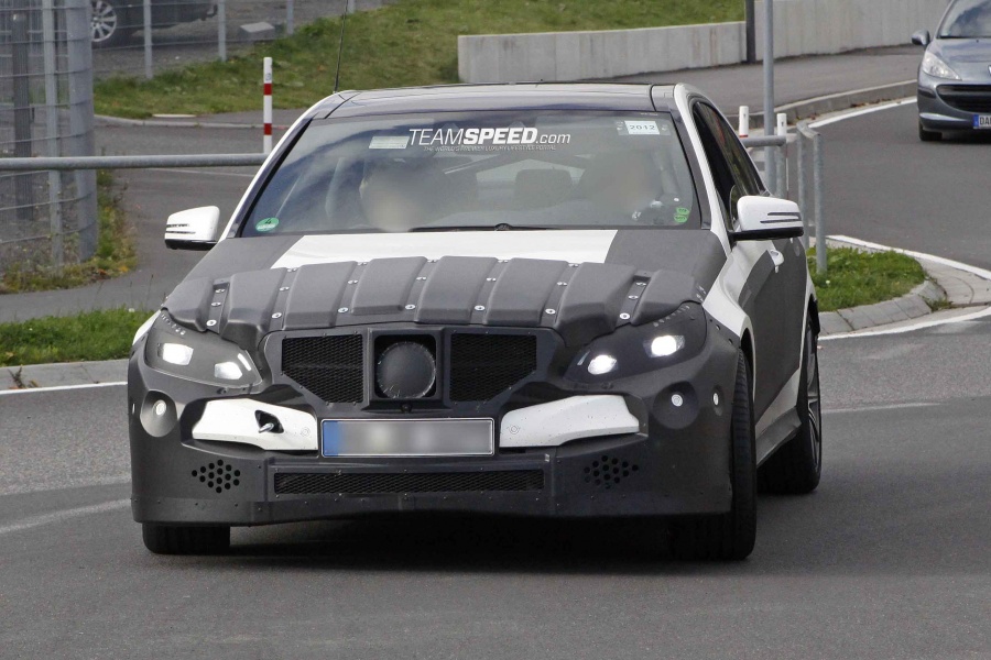 Name:  Mercedes E63 AMG Facelift 001.jpg
Views: 912
Size:  183.6 KB